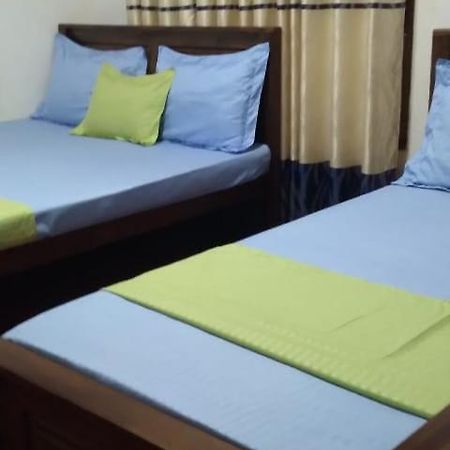 Impress Holiday Home Anuradhapura Exterior photo