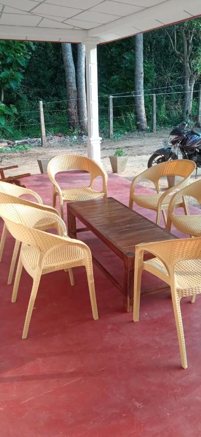 Impress Holiday Home Anuradhapura Exterior photo