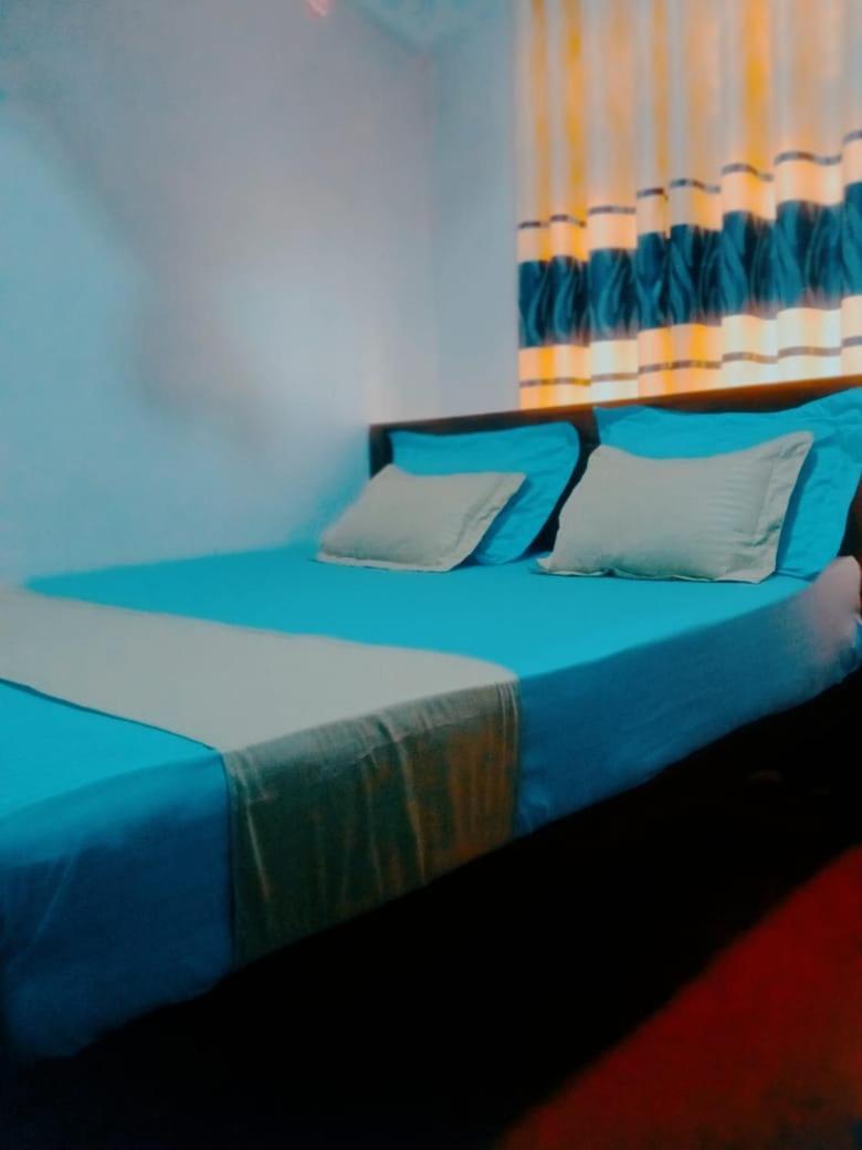 Impress Holiday Home Anuradhapura Exterior photo