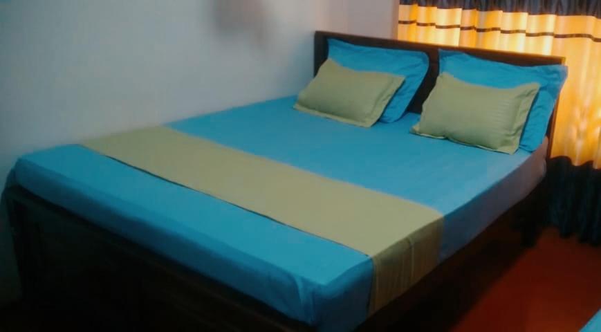 Impress Holiday Home Anuradhapura Exterior photo